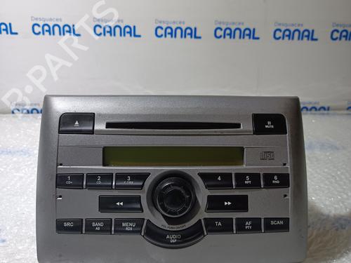 Autoradio FIAT STILO (192_) 1.9 JTD (192_XE1A) (115 hp) 31818046