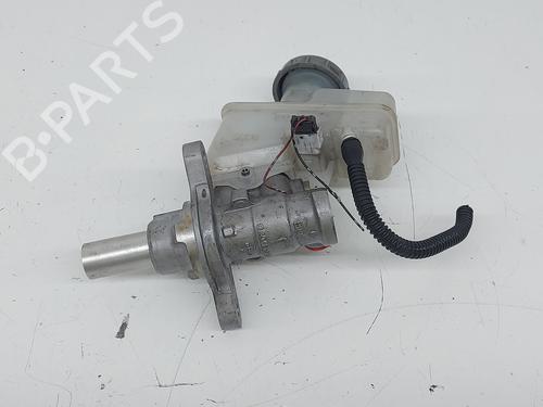 Brake master cylinder SUZUKI GRAND VITARA II (JT, TE, TD) 1.9 DDiS (JB419WD, JB419XD) | BP28355409M77 