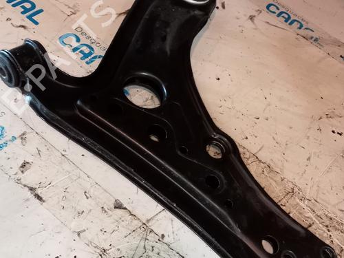 Used Right front suspension arm VW POLO III (6N1) [1994-1999]  20822444