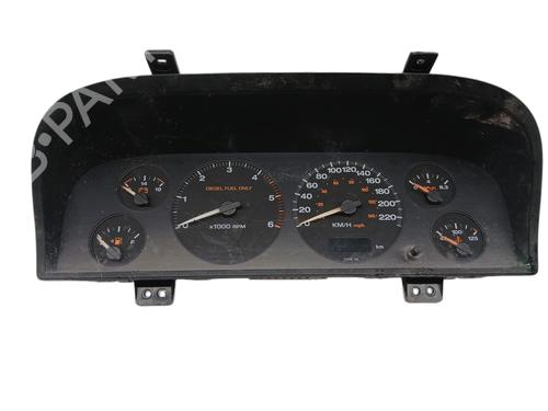 Used Instrument cluster JEEP GRAND CHEROKEE II (WJ, WG) 3.1 TD 4x4 (140 hp) 32104829