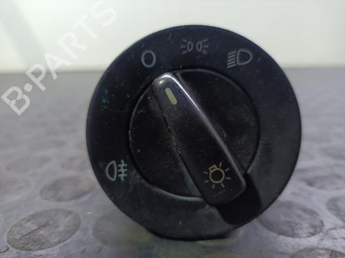 Used Headlight switch VW GOLF IV (1J1) 1.9 TDI (101 hp) 29433762
