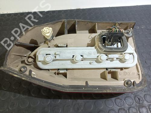 Right taillight OPEL ZAFIRA A MPV (T98) 2.2 DTI 16V (F75) | BP20825578C35 