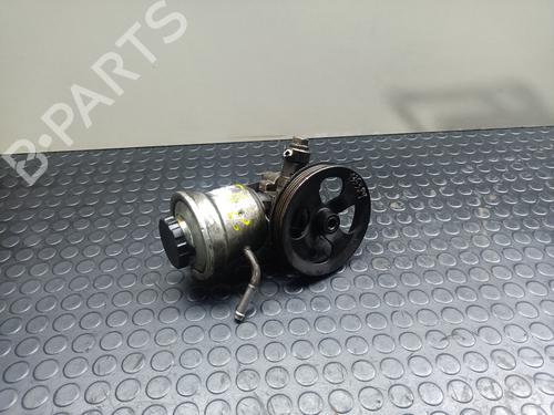 Bomba de direcção TOYOTA YARIS (_P1_) [1999-2005]  32303368