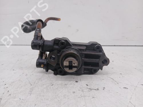 Used Fuel pump MERCEDES-BENZ VITO Van (W638) [1997-2003]  28520662