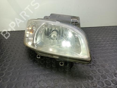 Right headlight SEAT CORDOBA (6K1, 6K2) 1.4 i | BP20823482C29 