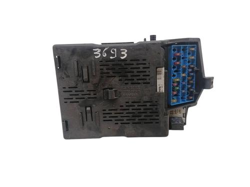 Used Fuse box Fuse box RENAULT MEGANE I (BA0/1_) 1.6 16V (BA04, BA0B, BA11, BA1J, BA16, BA19, BA1K, BA1V,... (107 hp) 39658092 39658092