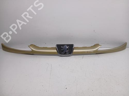 Grill PEUGEOT 206 Hatchback (2A/C) 2.0 HDI 90 9628691277 |