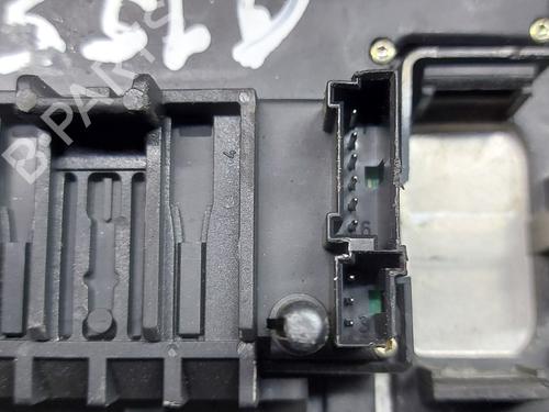 Switch MERCEDES-BENZ E-CLASS (W210) E 300 Turbo-D (210.025) | BP20833416I30 
