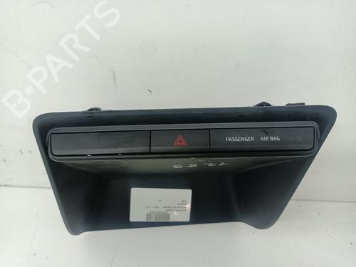 Used Warning switch Warning switch SEAT IBIZA IV SC (6J1, 6P5) 1.2 TSI (90 hp) 32781484 32781484