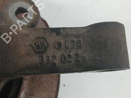 Right front steering knuckle MERCEDES-BENZ VITO Van (W638)  | BP27183432M26