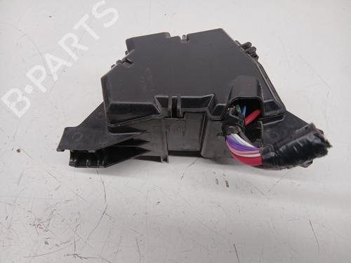 Fuse box TOYOTA HILUX VIII Pickup (_N1_)  | BP29728219E1 