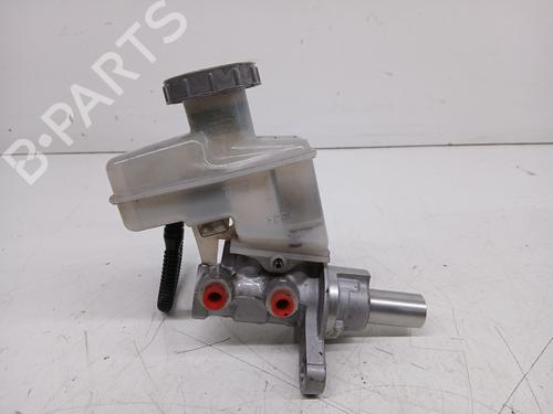 Brake master cylinder SUZUKI GRAND VITARA II (JT, TE, TD) 1.9 DDiS All-wheel Drive (JT419, TD44, JB419WD, JB419XD,... | BP26033648M77 