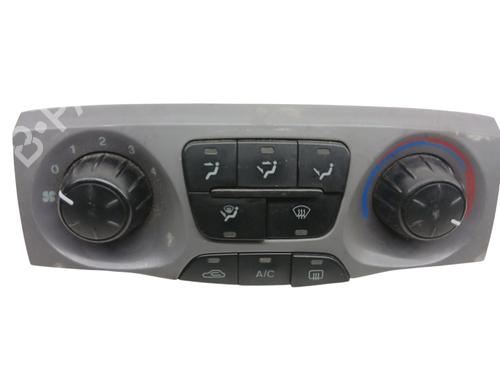 Used Climate control Climate control HYUNDAI TRAJET (FO) [1999-2008] 34159852 34159852