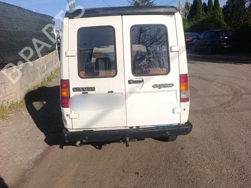 Used Parts RENAULT RAPID Box Body/MPV (F40_, G40_)    4632997