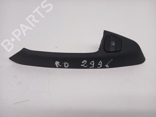 Used Right front window switch VW GOLF III (1H1) [1989-1998]  28368508