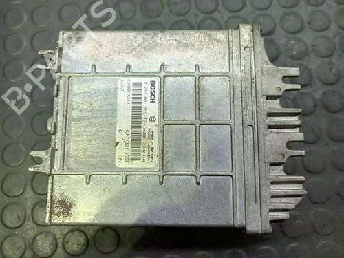 Used Engine control unit (ECU) RENAULT MEGANE I Classic (LA0/1_) [1996-2008]  20830825