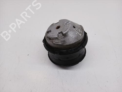 Used Engine mount MERCEDES-BENZ S-CLASS (W220) S 400 CDI (220.028, 220.128) (250 hp) 24253259