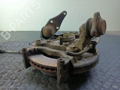 Right rear steering knuckle MITSUBISHI PAJERO III (V7_W, V6_W) 2.5 TDi (V64W) | BP20840192M28 