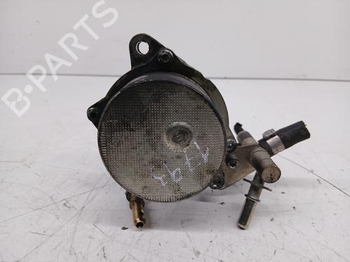 Used Vacuum pump FIAT GRANDE PUNTO (199_) 1.3 D Multijet (75 hp) 26186656