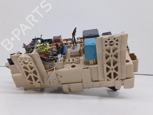 Fuse box TOYOTA AVENSIS (_T25_) 2.0 VVT-i (AZT250_, AZT250R) | BP29409080E1 