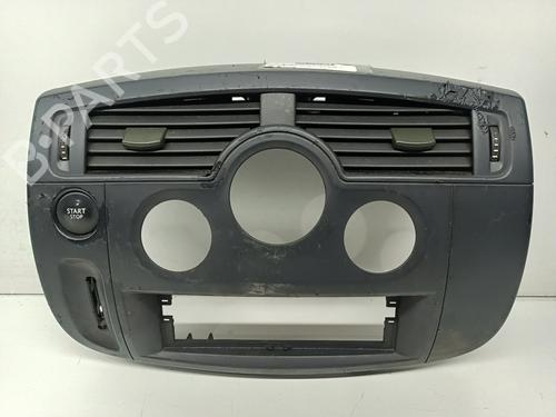 Luftventil RENAULT MEGANE II (BM0/1_, CM0/1_) 1.5 dCi (BM1E, CM1E) (106 hp) 31841379