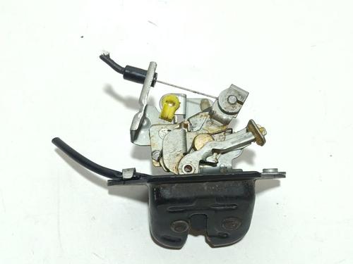Used Tailgate lock NISSAN ALMERA II (N16) 1.5 (90 hp) 20821311