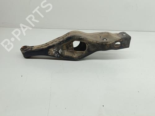 Used Right rear suspension arm MITSUBISHI PAJERO III (V7_W, V6_W) 3.2 Di-D (V68W, V78W) (165 hp) 22602494