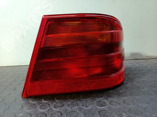 Used Right taillight MERCEDES-BENZ E-CLASS (W210) E 300 Turbo-D (210.025) (177 hp) 20833075