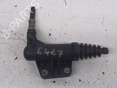Used Clutch slave cylinder FIAT DOBLO Cargo (263_) [2010-2025]  27546326