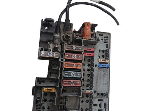 Used Fuse box Fuse box 38734783 38734783