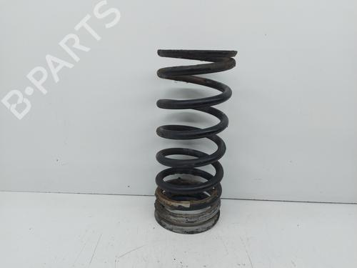 Used Right rear shock absorber Right rear shock absorber LAND ROVER DEFENDER Station Wagon (L316, L315) 2.5 Td5 4x4 (L316) (122 hp) 33130136 33130136