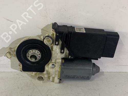 Right front window motor VW GOLF IV (1J1)  | BP20828971E20 