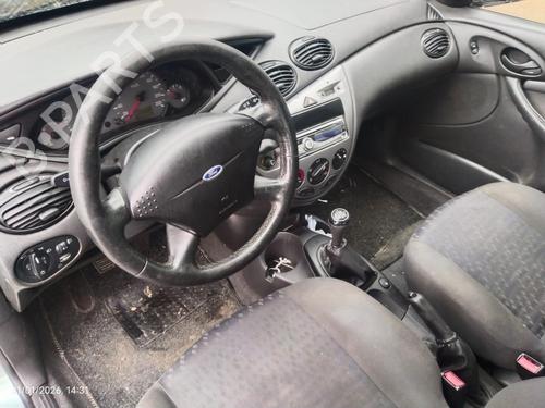 Left headlight FORD FOCUS I (DAW, DBW) 1.6 16V | BP32010752C28