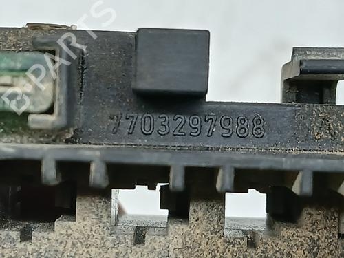 Fuse box RENAULT MEGANE I (BA0/1_)  | BP30508429E1 