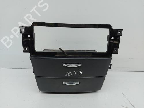 Used Ashtray KIA SORENTO I (JC) 2.5 CRDi (170 hp) 25266917