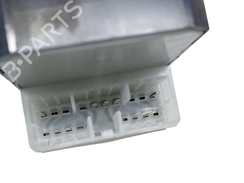 Left front window switch SUZUKI GRAND VITARA I (FT, HT) 2.0 HDI 110 16V 4x4 (SQ420D, TD83V, JA420WD) | BP31817112I27 