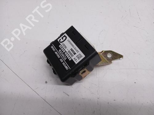 Used Electronic module TOYOTA AVENSIS (_T25_) 2.0 VVT-i (AZT250_, AZT250R) (147 hp) 30487272