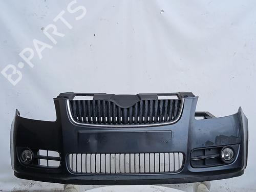Used Front bumper SKODA ROOMSTER (5J7) [2006-2015]  31873127