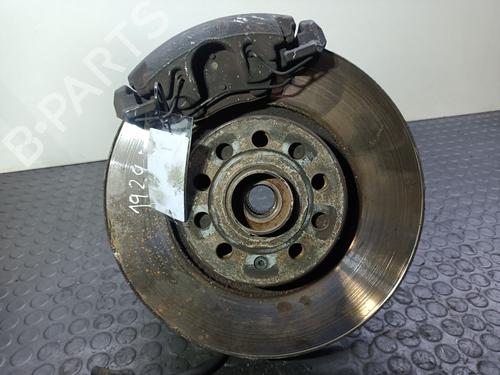 Used Right front steering knuckle VW PASSAT B6 (3C2) [2005-2010]  26586659