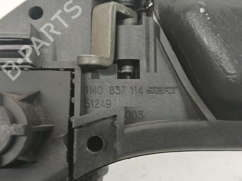 Høyre foran invendig håndtak SEAT LEON (1M1)  | BP28004781I14 