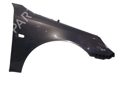 Used Right front fenders Right front fenders 37471926 37471926