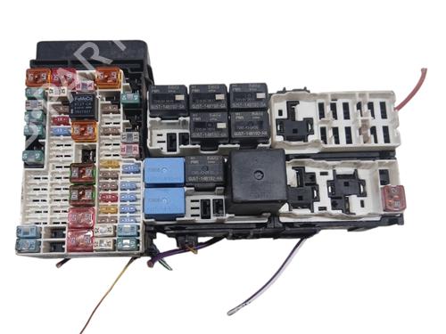 Used Fuse box Fuse box FORD TRANSIT CUSTOM V362 Van (FY, FZ) [2012-2026] 33886057 33886057