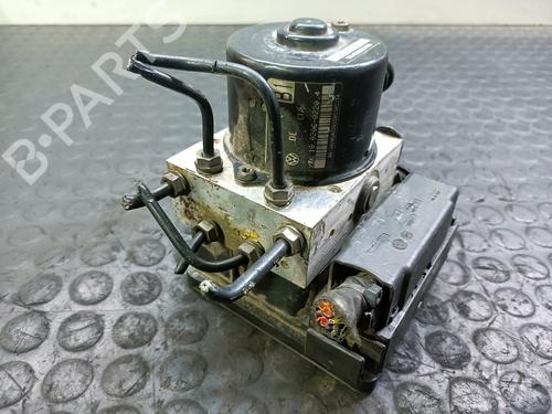 Used ABS pump VW GOLF V (1K1) [2003-2010]  20840660