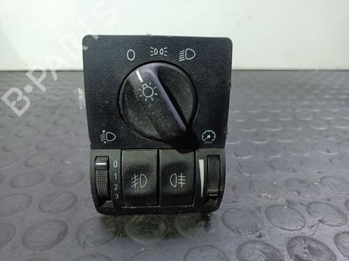 headlight-switch-opel-astra-g-coupe-t98-2000-2001-2002-2003-2004-2005-2006-32156305 main image
