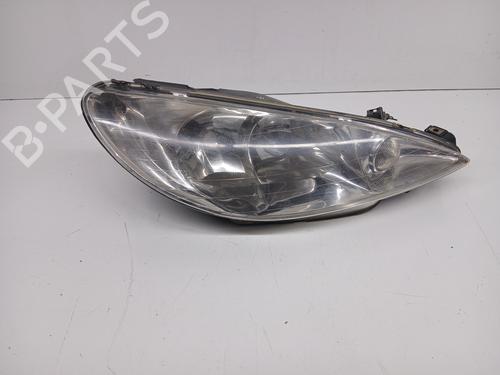 Used Right headlight PEUGEOT 206 CC (2D) 1.6 16V (2DNFUF, 2DNFUR) (109 hp) 23980241