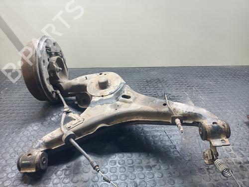 Fusée arrière droite VW TRANSPORTER T4 Van (70A, 70H, 7DA, 7DH) [1990-2003]  31803808