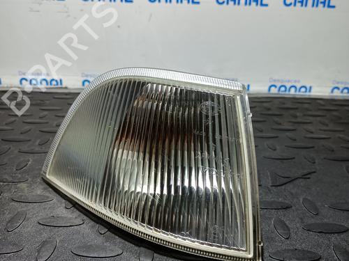 Used Right front indicator VOLVO V40 Estate (645) 1.9 TD (90 hp) 20815267