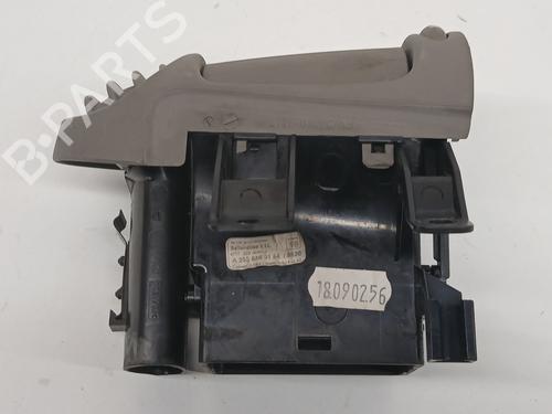 Air vent MERCEDES-BENZ C-CLASS (W203) C 200 CDI (203.004) | BP31958304I21