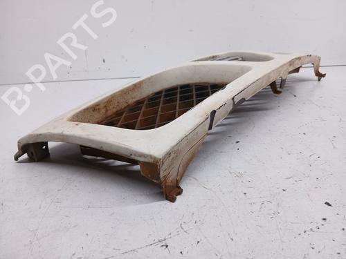 Grille NISSAN TERRANO II (R20) 2.7 TDi 4WD | BP29610915C40 