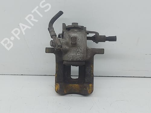Used Right front brake caliper AUDI A4 B6 Avant (8E5) 1.9 TDI (130 hp) 26447509